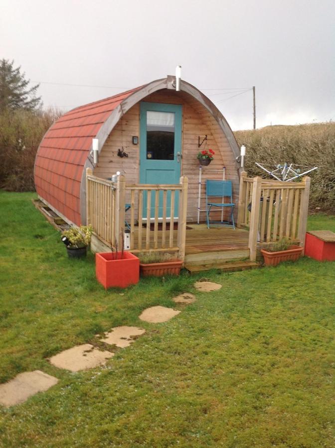 Spinning Wheel Pod. Dunvegan  Bagian luar foto